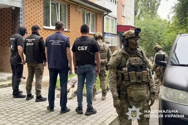 На Хмельниччині судитимуть організаторів схеми незаконного перетину кордону
