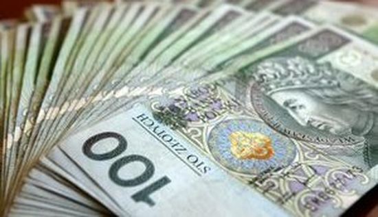 Закордонний паспорт і 1000 злотих. Польща змінює правила в’їзду в країну