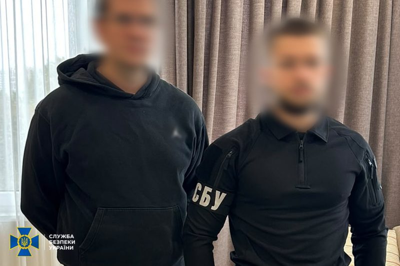 СБУ затримала керівників одеської компанії, які допомогли рф продати викрадене українське зерно на понад 60 млн грн