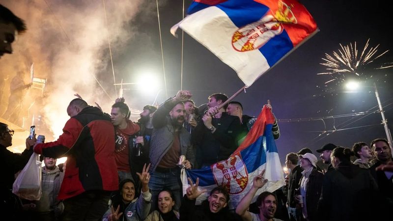 Reuters виправило матеріал про позицію нової влади Сербії щодо зброї для України